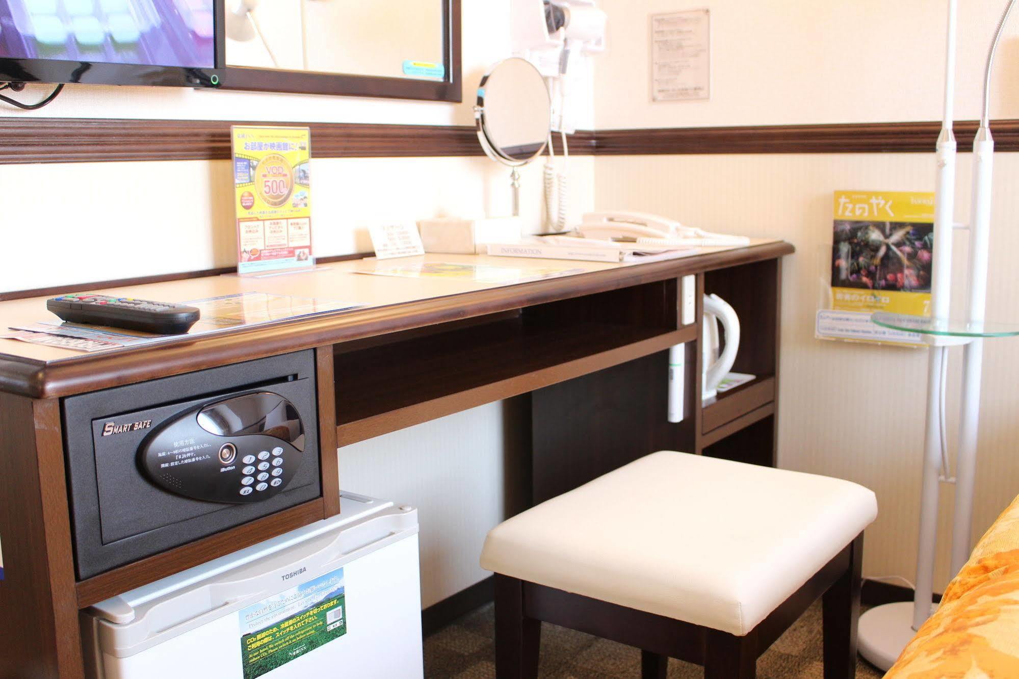Toyoko Inn Shin-Yamaguchi-Eki Shinkansen-Guchi Экстерьер фото